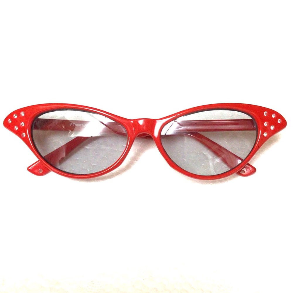NWOT Retro Red Cat Eye Sunglasses in Red with Rhinestones